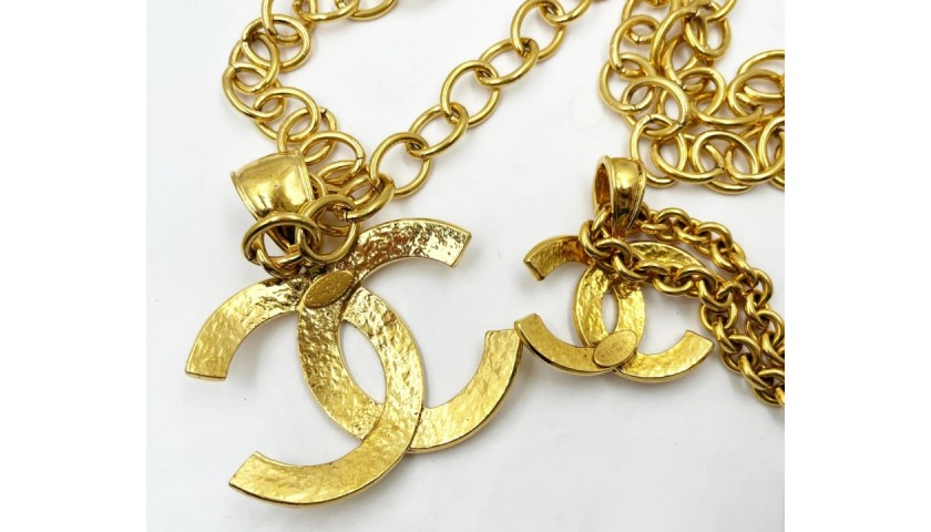 Set of 2 Chanel Vintage Gold Plated CC Necklaces - CharityStars