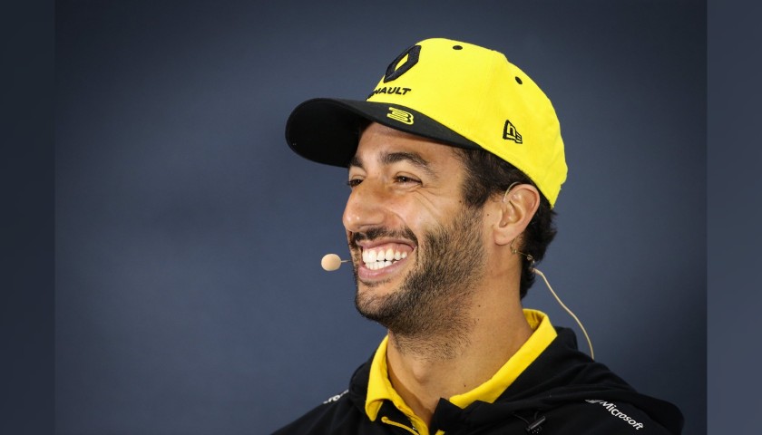 Visor Signed by Daniel Ricciardo
