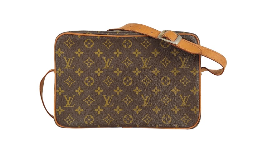 Louis Vuitton Reporter Shoulder Bag 