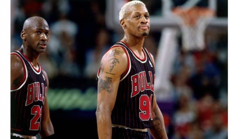 Rodman's Official Chicago Bulls Signed Jersey - CharityStars