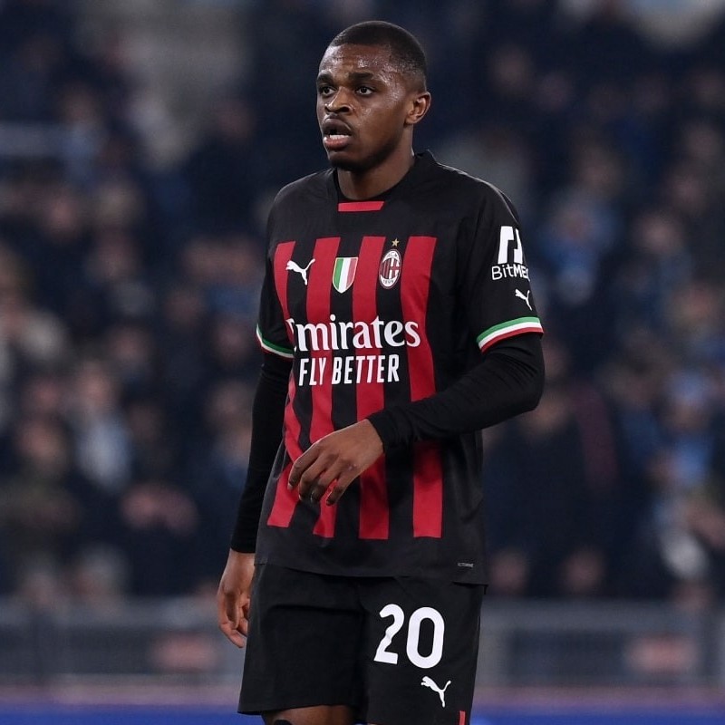Kalulu's AC Milan Signed Match Shirt, 2022/23 
