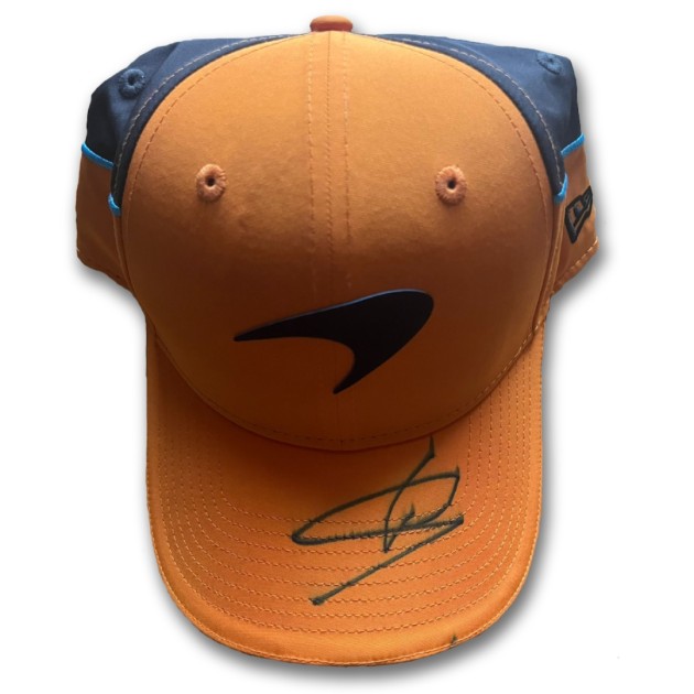 Cappellino McLaren F1 autografato da Lando Norris