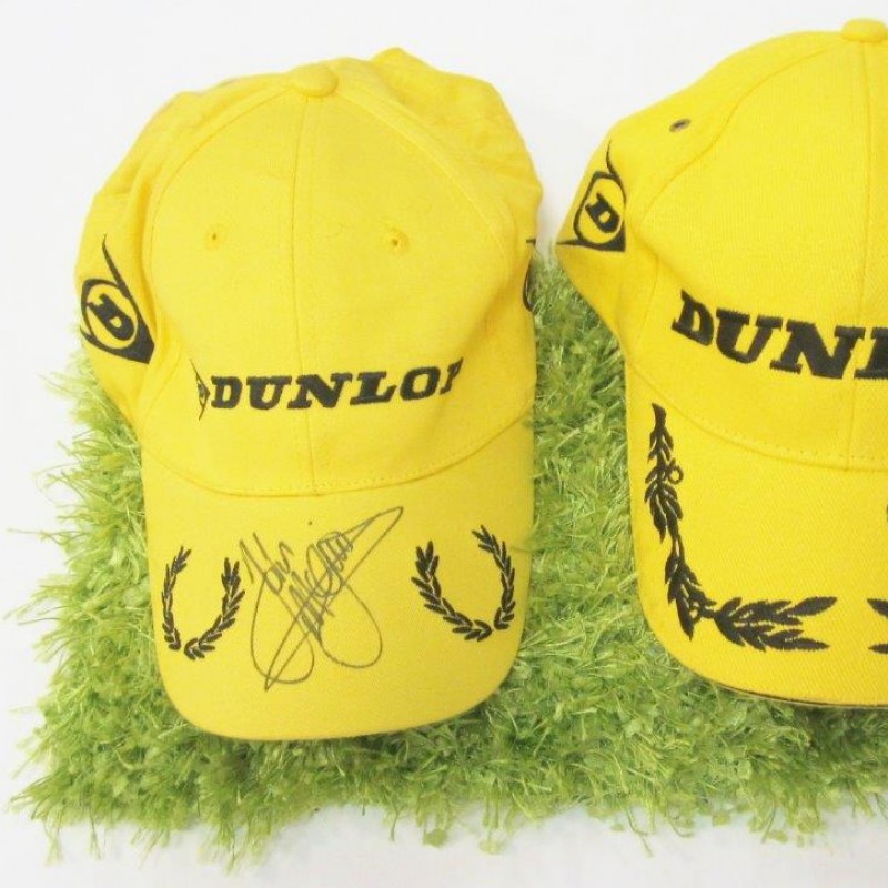 Cappellini autografati dalle leggende del Tourist Trophy: John McGuinness e Steve Plater