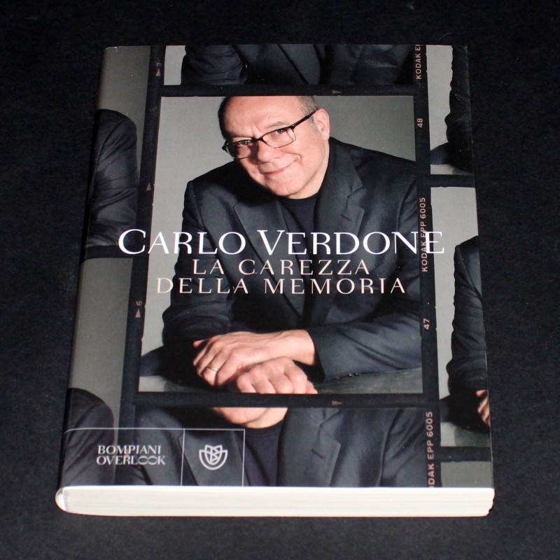 Libro "La carezza della memoria" autografato da Carlo Verdone