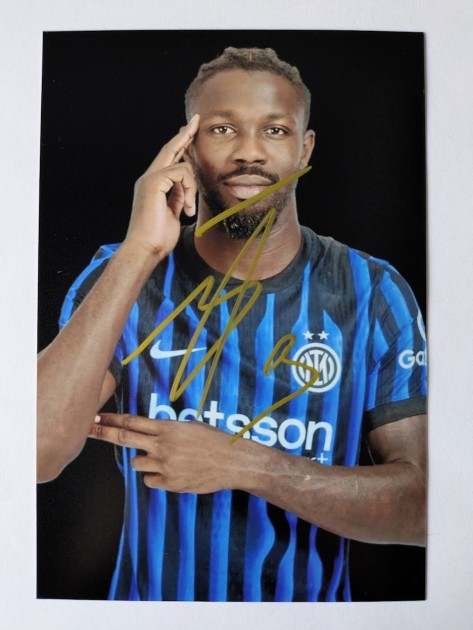 Fotografia - Autografata da Marcus Thuram