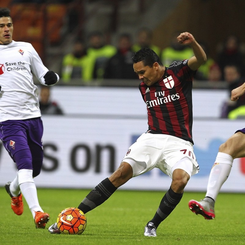 Bacca shirt, issued for Milan-Fiorentina Serie A 17/01/16