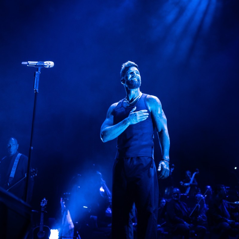 Meet Ricky Martin on the Trilogy Tour in Dallas, TX