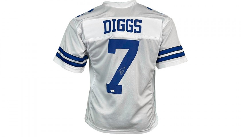 Trevon Diggs Dallas Cowboys Autographed Star-Sleeve Football Jersey -  Dynasty Sports & Framing