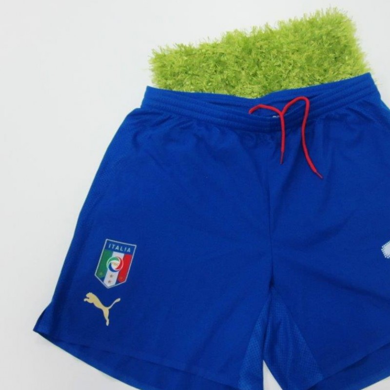 Aquilani match issued shorts, Italy, friendly match 2008