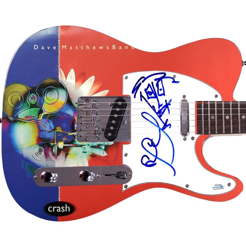 Chitarra grafica autografata di Stefan Lessard della Dave Matthews Band