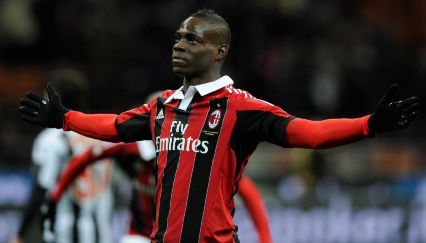 Balotelli's Official Milan Signed Shirt, 2011/12 - CharityStars