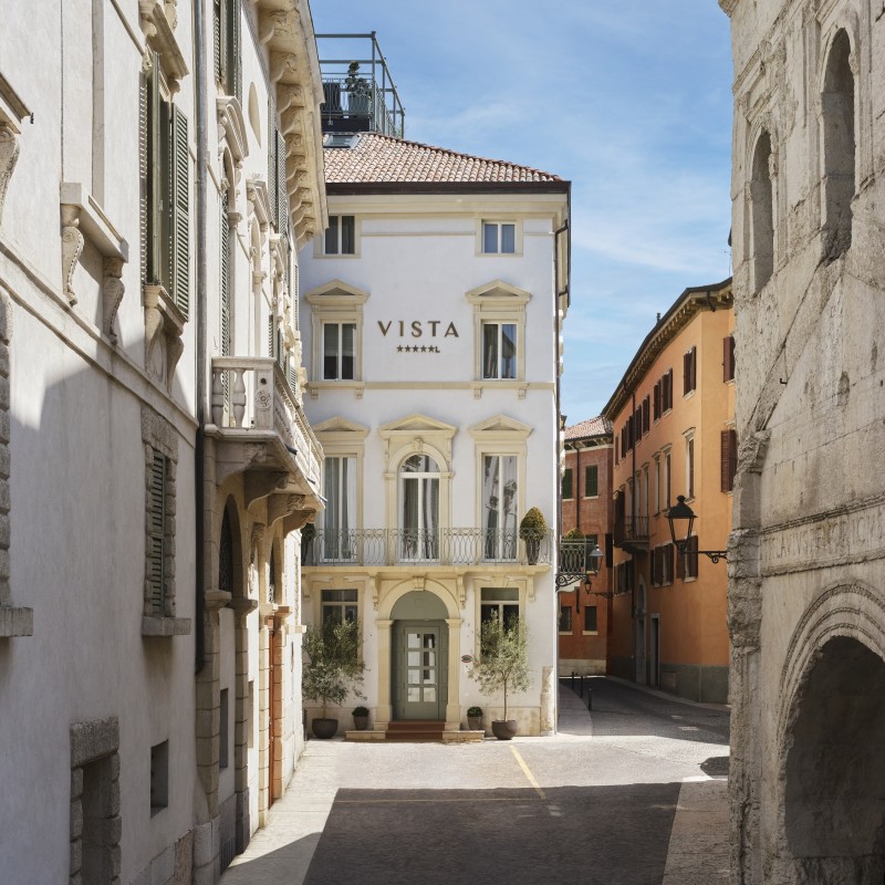 Overnight Stay and Dinner for Two at the Vista Palazzo hotel in Verona, Italy