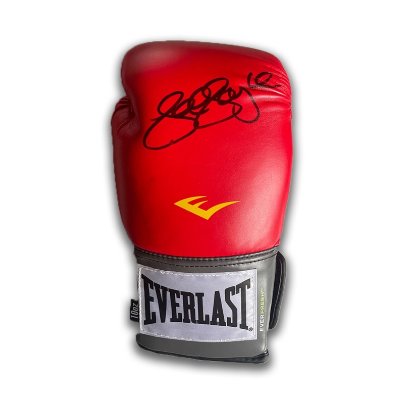 Joe Joyce's Signed Boxing Glove