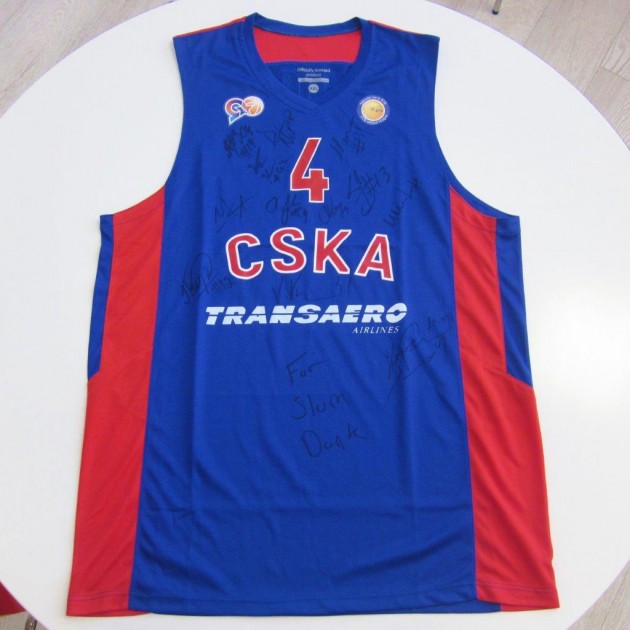 Kyle Hines CSKA MOSCOW shirt - signed by the team