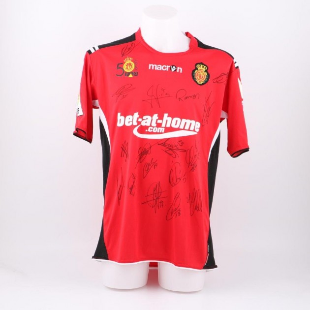 Marti's match issued/worn shirt - signed by the squad!