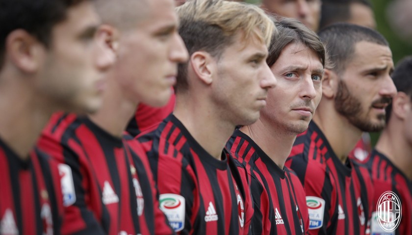 Become an AC Milan Player and Play the San Siro CharityDerby 