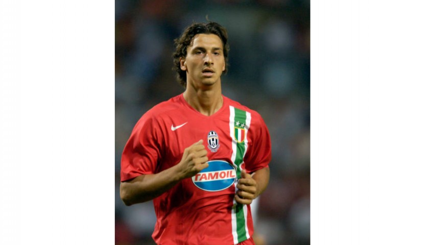 Ibrahimovic's Juventus Match Shirt, 2005/06
