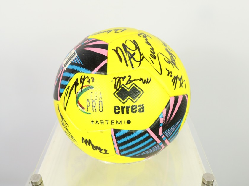 Pallone ufficiale Lega Pro, 2023/24 - Autografato dalla SPAL
