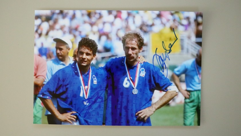 Fotografia - Autografata da Baggio e Baresi