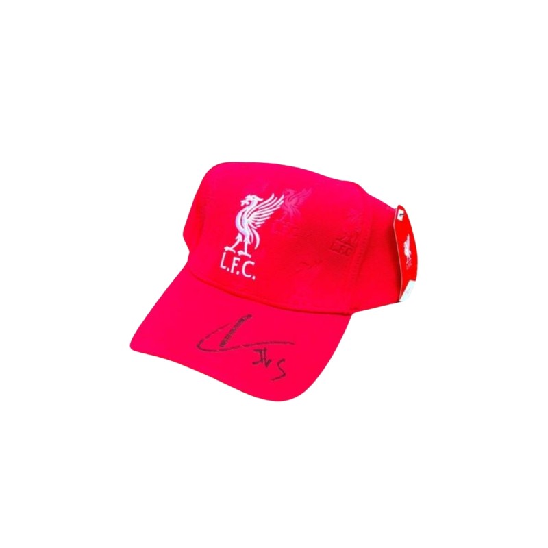 Il cappellino firmato da Ibrahima Konaté per il Liverpool