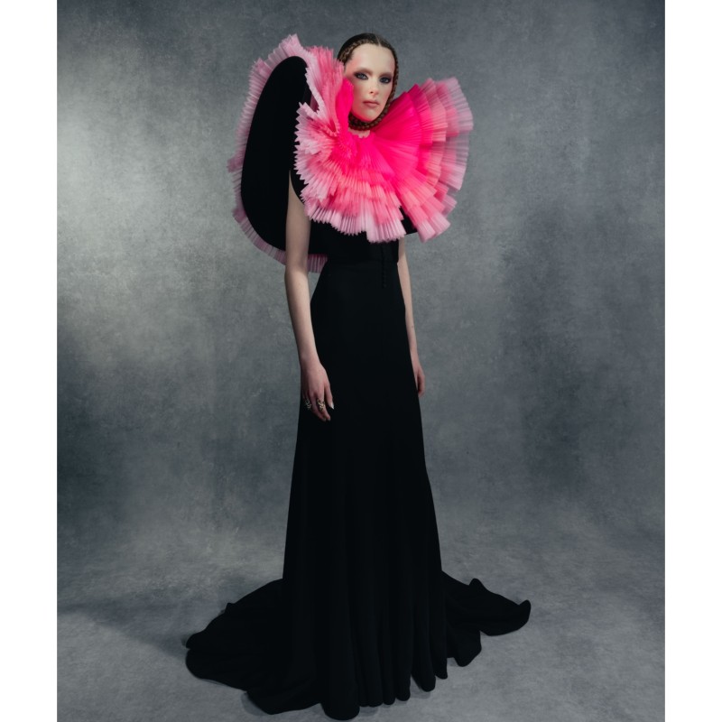 Attend the Viktor & Rolf Show at Paris Haute Couture F/W 2026/27