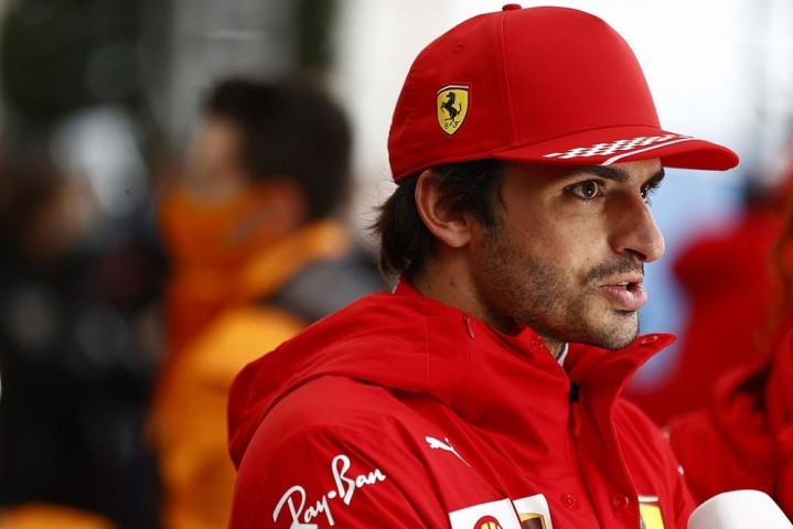Sainz Ferrari Signed Cap, 2021 