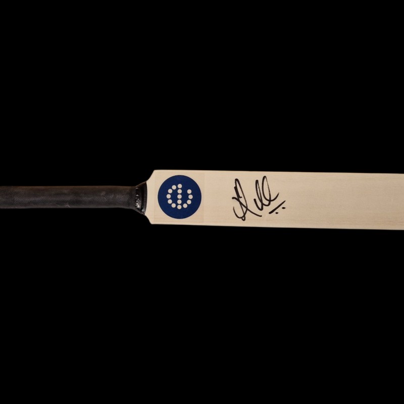 Kannaur Lokesh Rahul Signed Mini Cricket Bat