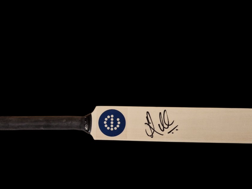 Kannaur Lokesh Rahul Signed Mini Cricket Bat