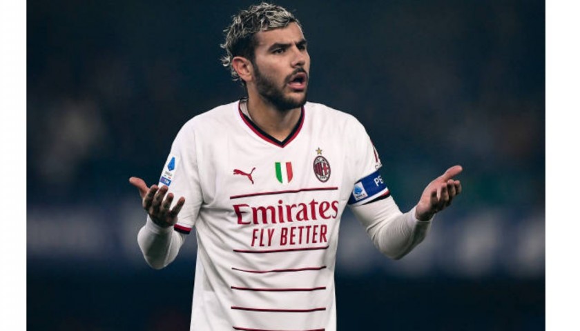 Maglia Authentic Theo Hernandez Milan, 2022/23 - Autografata