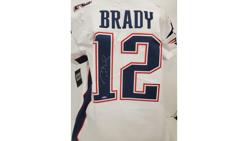 Tom Brady Signed Patriots Jersey