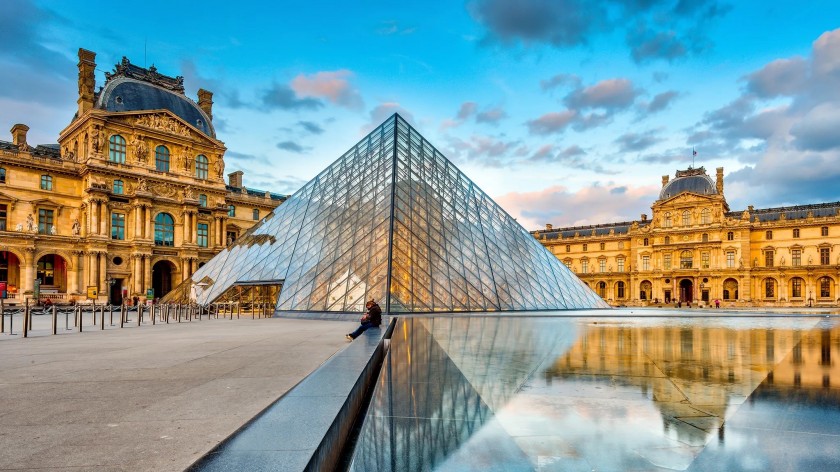 Paris Museum and Monuments Package with a 5 Night Hotel Stay for Two