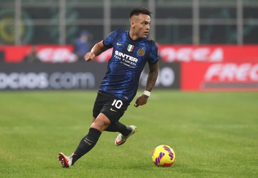 Lautaro Official Inter Signed Shorts, 2021/22