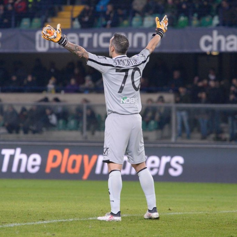 Maglia Chievo Verona indossata prima del Derby in ricordo di Davide Astori