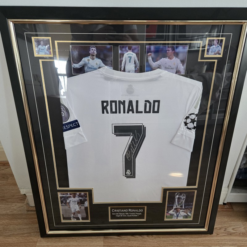 Cristiano Ronaldo's Real Madrid 2015/16 Signed and Framed Official Shirt 