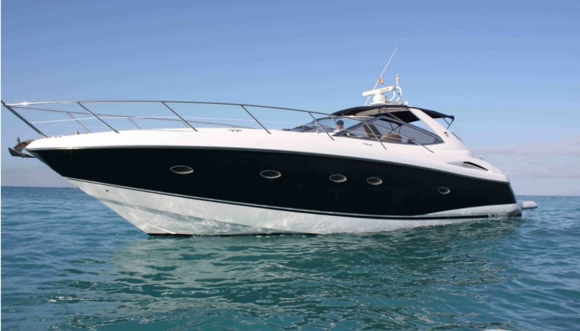 Luxury Sunseeker Yacht Trip 