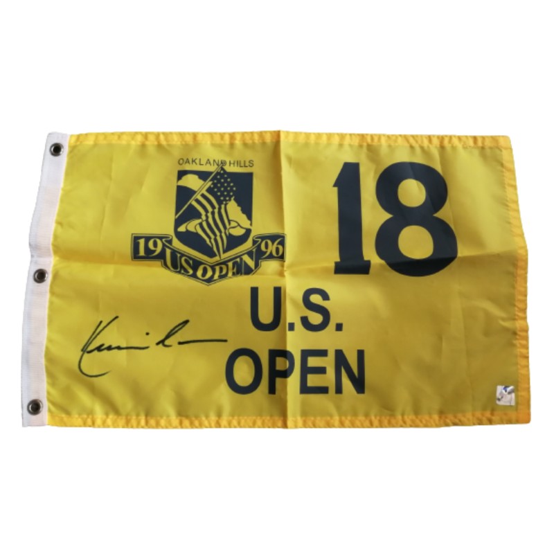 Bandiera degli US Open firmata da Kevin Costner "Tin Cup