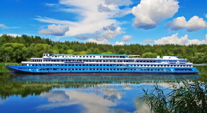 Enjoy a Cruise for 2 on the Volga aboard the MS Crucelake
