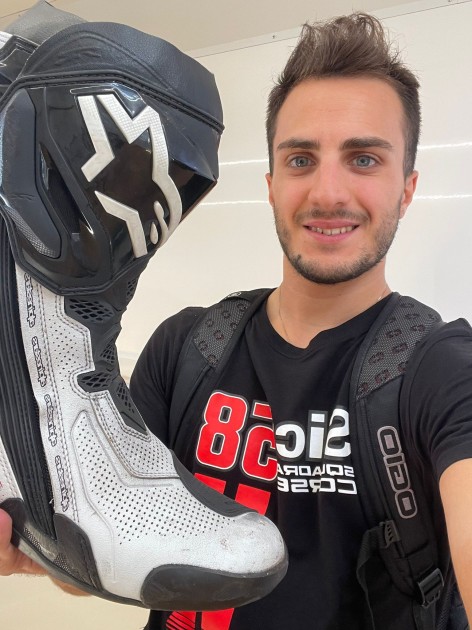Boot – Signed by Stefano Nepa