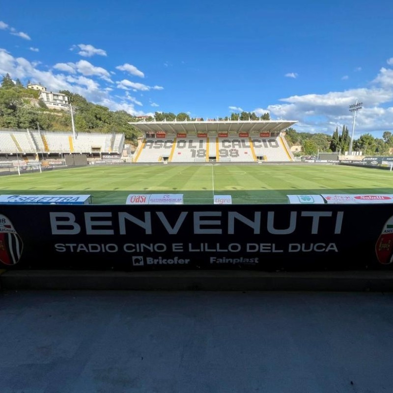 Enjoy the Ascoli-Parma Match from "Poltroncina Nord" Seats + Walkabout