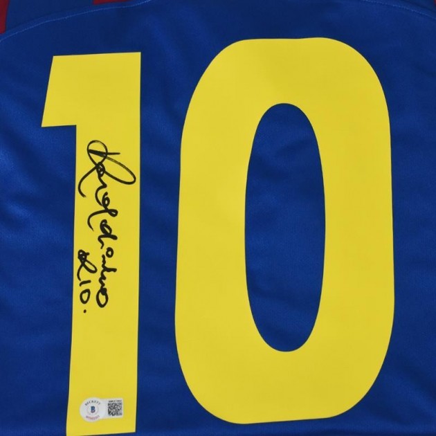 Ronaldinho's Barcelona Signed Jersey - 2006