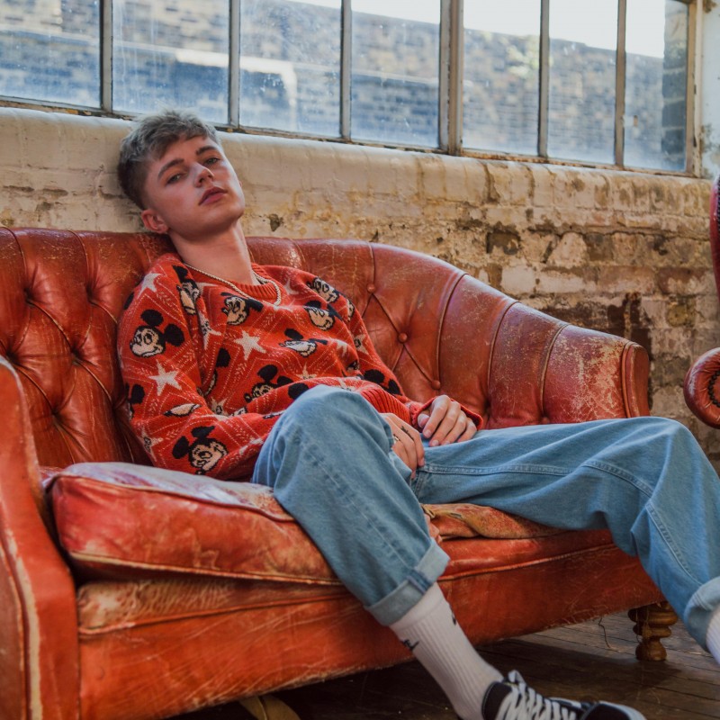 Win a Personalised Christmas Message from HRVY