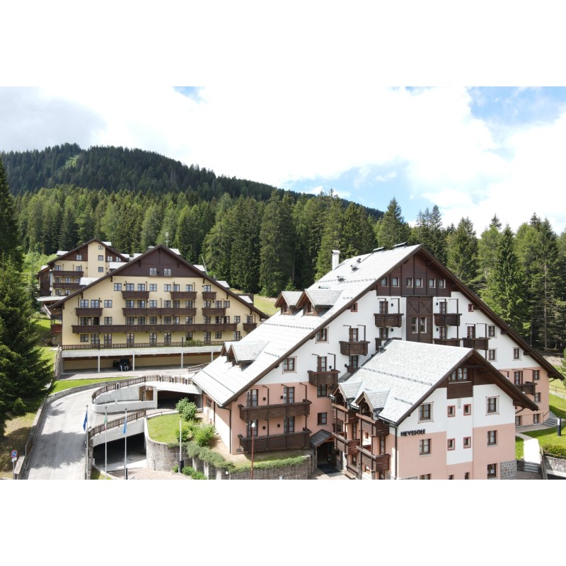 Nevesole Folgarida Resort Aparthotel – Weekend Stay (2 Nights) for 2 People