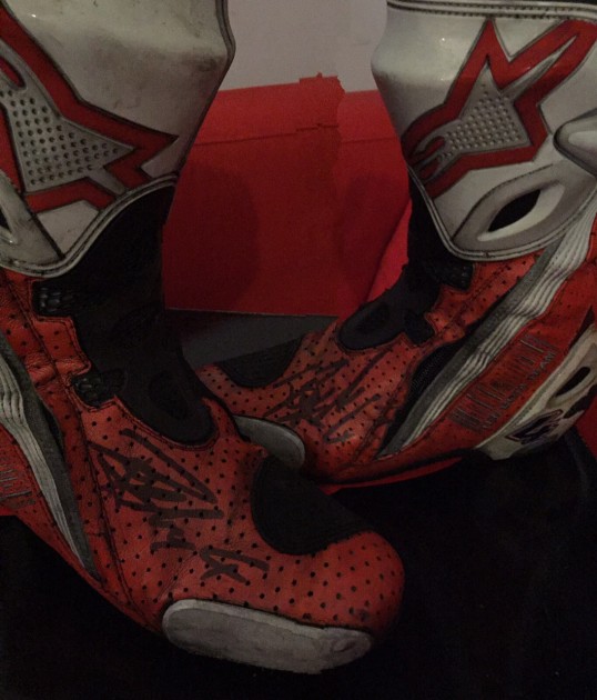 MotoGP shoes worn and signed by Andrea Dovizioso