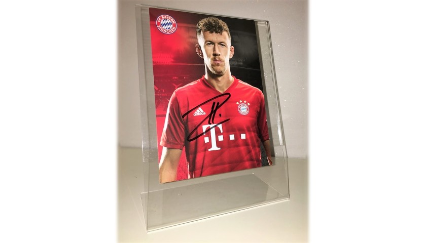 Cartolina autografata da Ivan Perisic