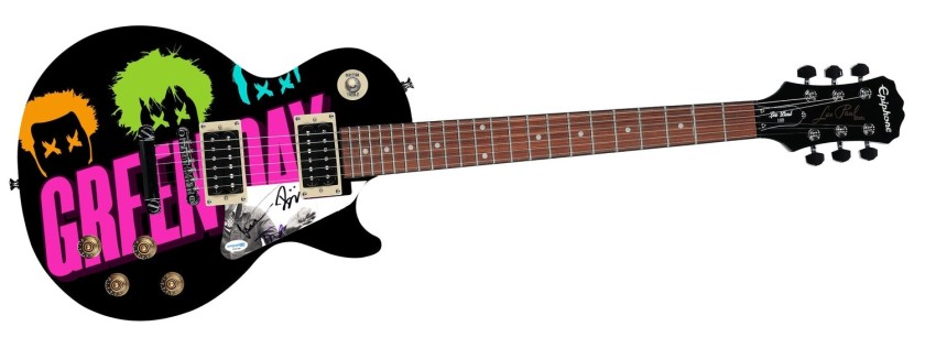 Pickguard firmato dai Green Day su una chitarra Les Paul 100 personalizzata