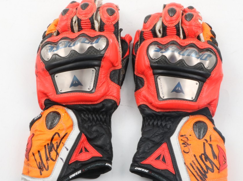 Motorcycle gloves worn by Italian rider Luca Marini - Signed