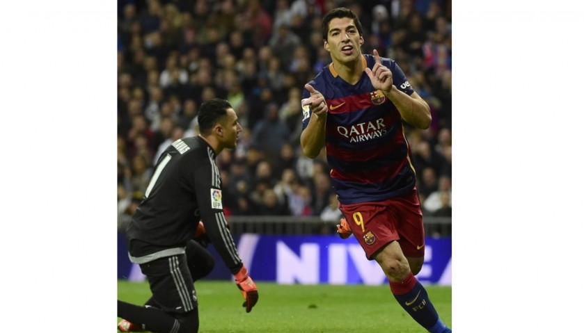 Suarez's Barcelona Worn and Signed "El Clásico" Shirt, 2015/16