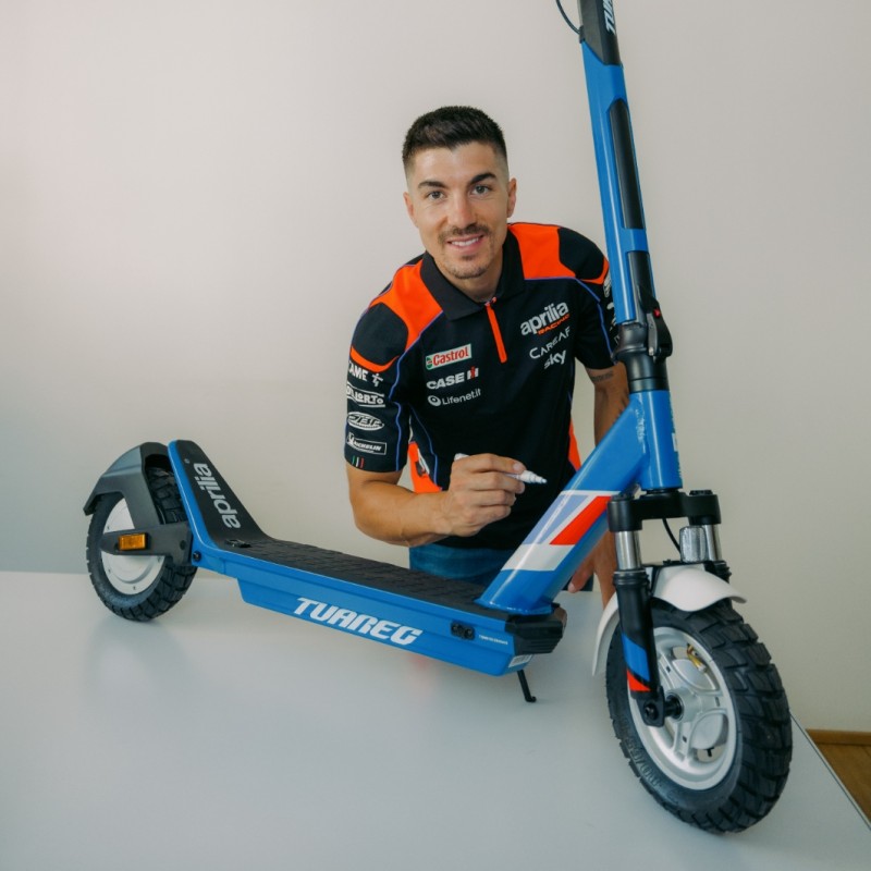 Aprilia Tuareg electric scooter signed by Maverick Vinales