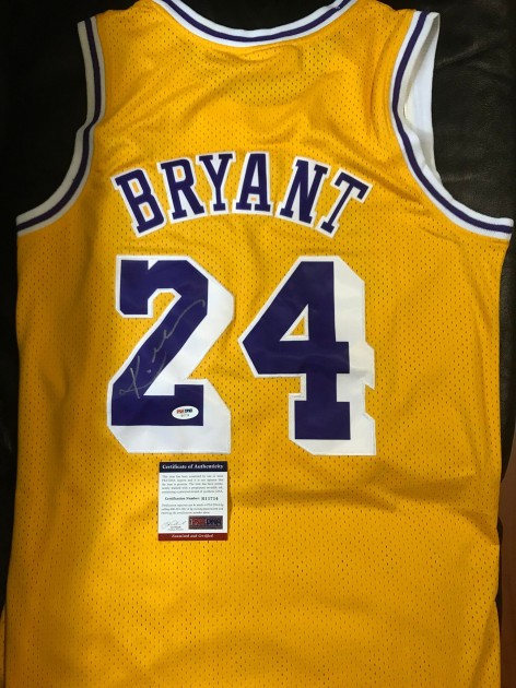 Kobe Bryant Los Angeles Lakers Signed Swingman Jersey, 2007/08