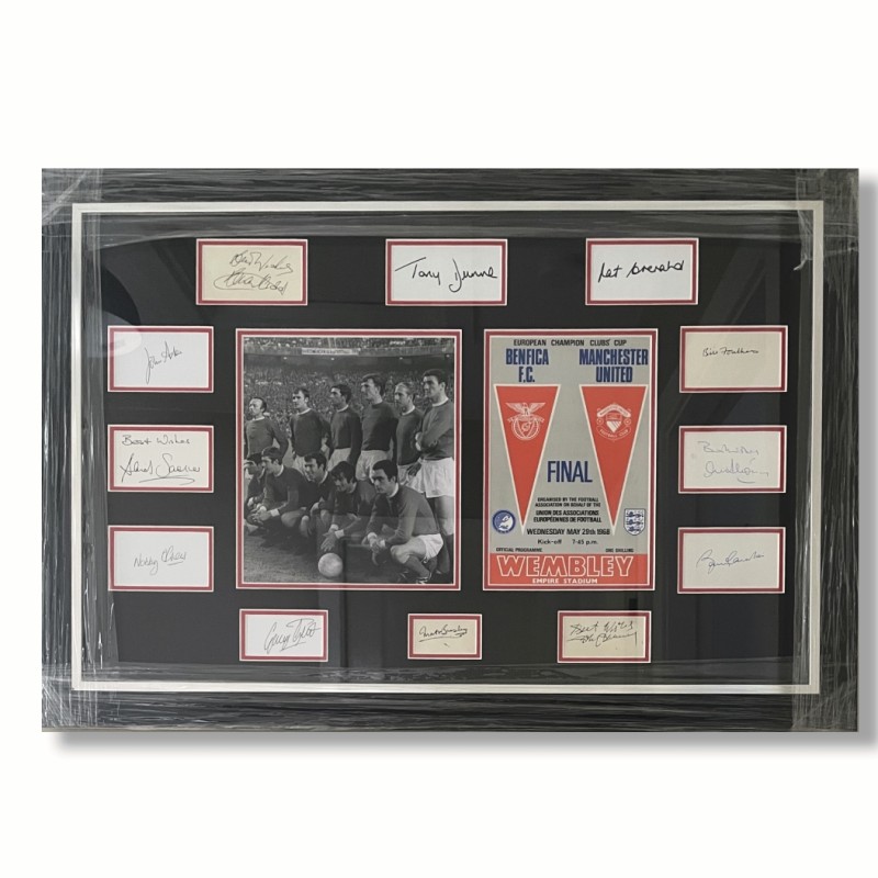 Manchester United 1968 European Cup Winning Team Signed Display